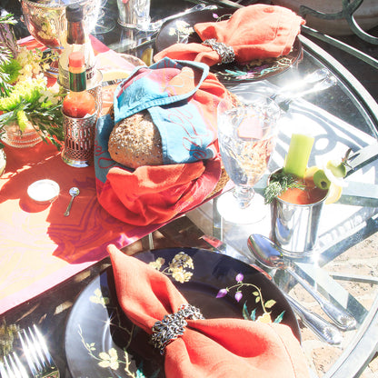 The solid and sturdy napkin rings are sufficiently weighty to anchor napkins on breezy days fit for outdoor dining. 